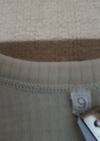 Beyaz Erkek Çocuk İçlik  kuzu yünü Tişört 2 Adet fiatidir - Görsel 4