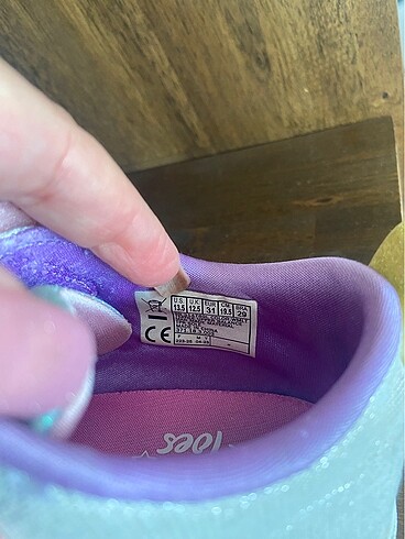 31 Beden çeşitli Renk Skechers twinkle toes