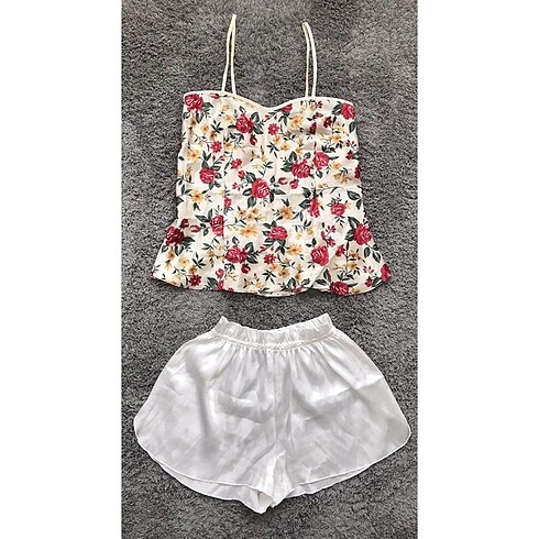 Yazlık Saten Pijama Takımı