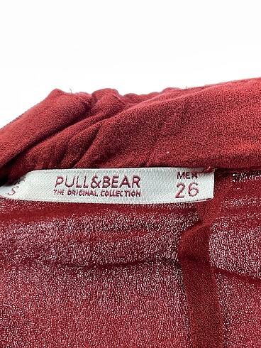 26 Beden çeşitli Renk Pull and Bear Kumaş Pantolon %70 İndirimli.