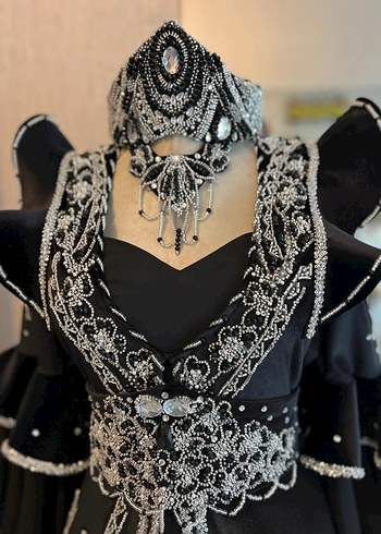 Abiye Kınalık