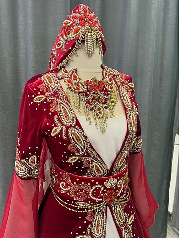 Abiye Kınalık