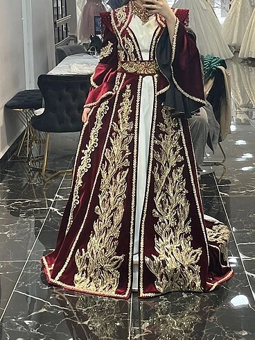 Abiye Kınalık