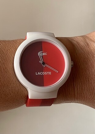 Beden Lacoste saat