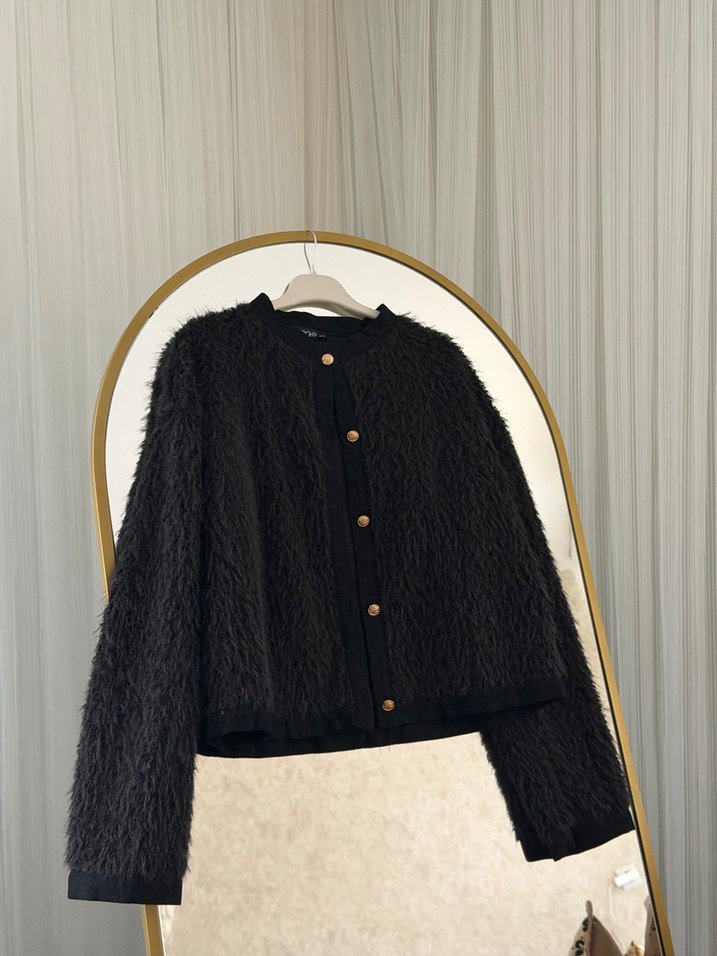 Siyah Tüylü Triko Kadın Ceket - Görsel 3