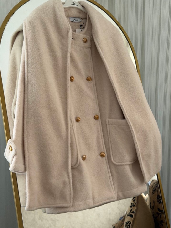 Bej Düğmeli Midi Kadın Kaban - Görsel 4