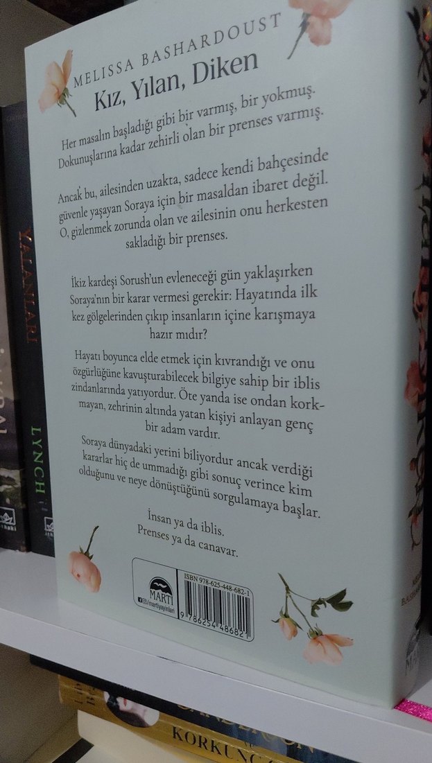 Kız, Yılan, Diken - Melissa Bashardoust - Görsel 4