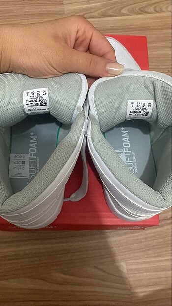 37 Beden beyaz Renk Puma orjinal spor ayakkabı