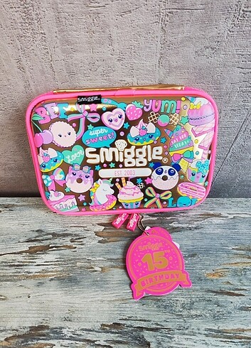 Hemen teslim Smiggle 20.yıl çanta seti - Görsel 7