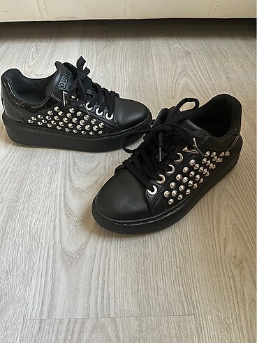 Guess Spor Ayakkabı