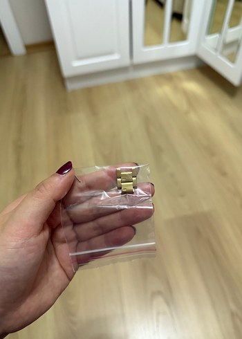DKNY Altın Renkli Kadın İş Saati Dkny