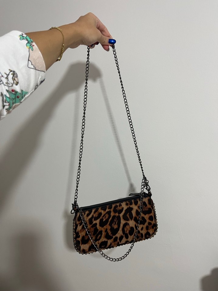 Zincir Detaylı Leopar Desenli Deri Kadın Çanta - Görsel 3