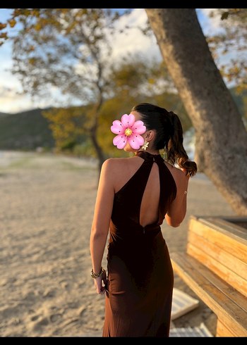 Drapeli V Yaka Kahverengi Uzun Bohem Elbise - Görsel 2