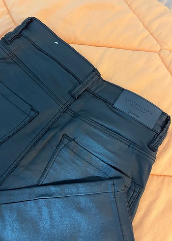 Düğmeli Siyah Baskılı Denim Kadın Pantolon - Görsel 4