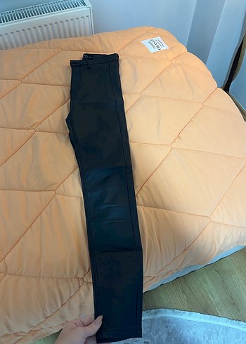 Düğmeli Siyah Baskılı Denim Kadın Pantolon - Görsel 6