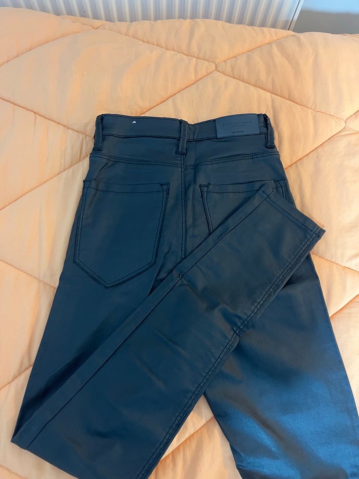 Düğmeli Siyah Baskılı Denim Kadın Pantolon - Görsel 3