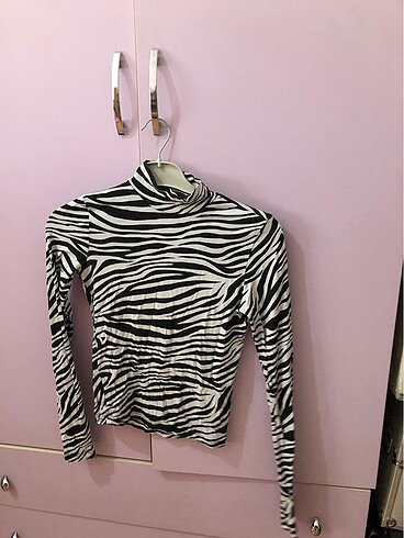 Trendyol & Milla zebra bluz