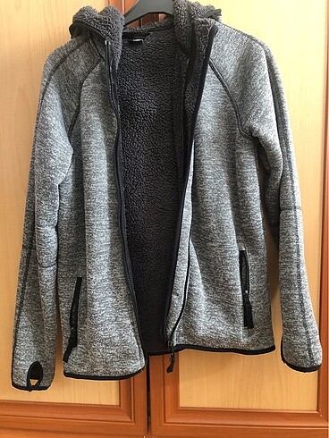 LC Waikiki erkek çocuk kapüşonlu ceket