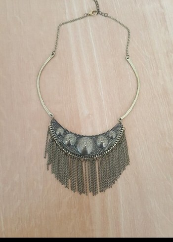 Uzun Zincir Detaylı Bohem Kadın Kolye - Görsel 2