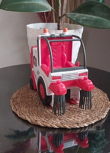 Hot Wheels Çöps Çetesi 