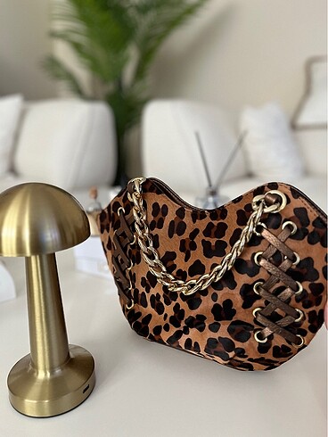 Michael Kors Mini leopar şıklığı