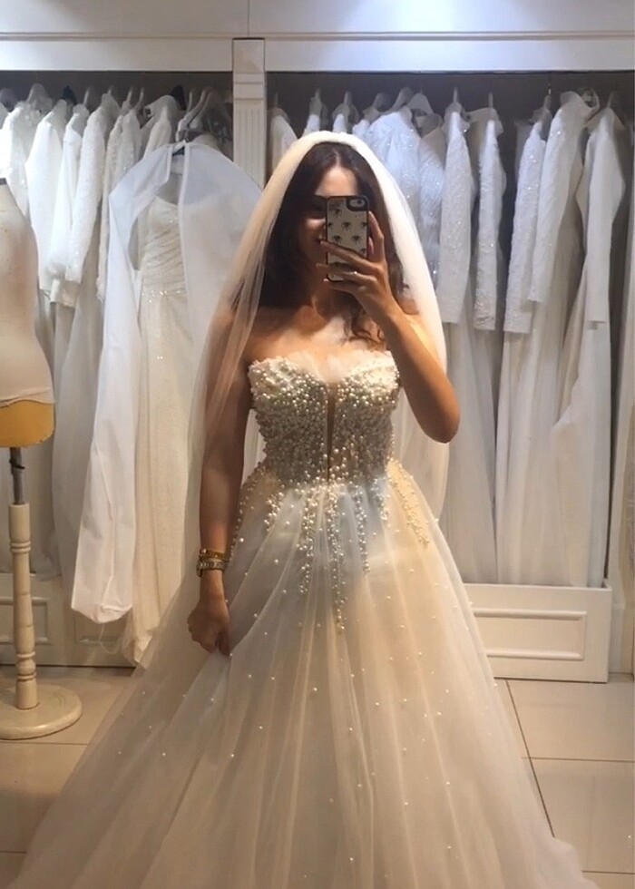 İncili Straplez Gelinlik - Görsel 4