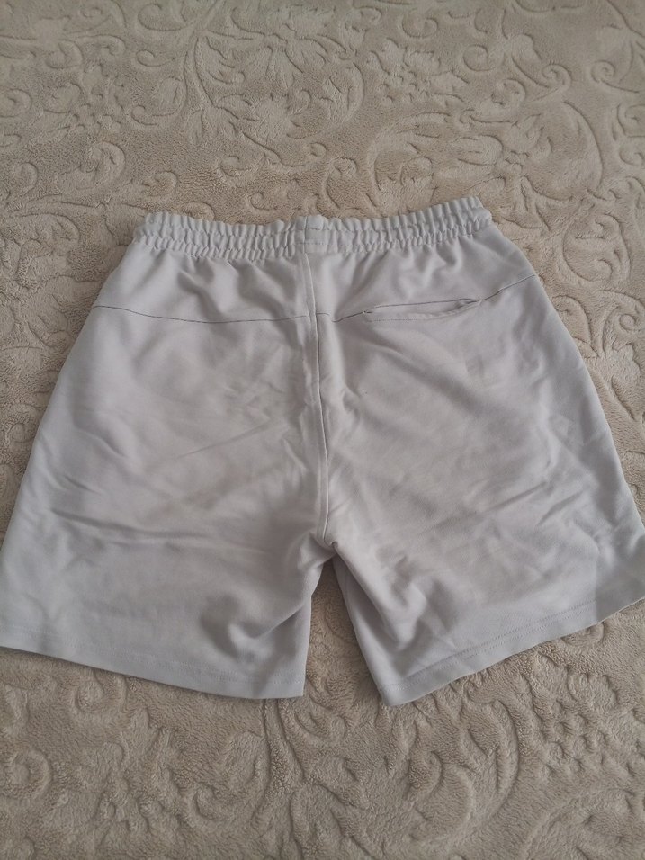 Gri Rahat Kesim Erkek Mini Şort - Görsel 3