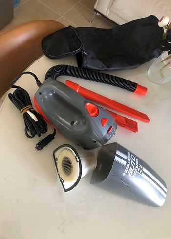 Beden Renk Black & Decker 12V Kırmızı Gri El Süpürgesi