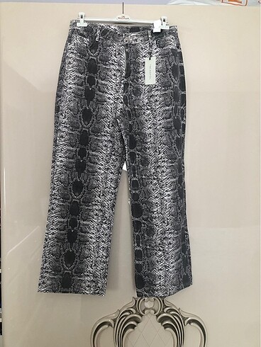 Kot pantolon .