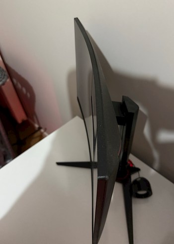 Siyah Kavisli Bilgisayar Monitörü AOC - Görsel 6