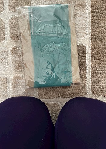 Diğer Glory Marka 20 D parlak yeşil M/L külotlu corap .Sıfır paketli