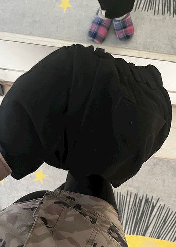 Caps Marka 5-6 yaş siyah kumaş pantolon. Yepyeni gibi - Görsel 2