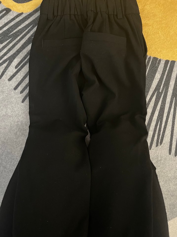 Caps Marka 5-6 yaş siyah kumaş pantolon. Yepyeni gibi - Görsel 5