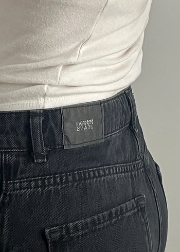 Yırtık Detaylı Siyah Kadın Bol Kesim Koton Jeans - Görsel 3