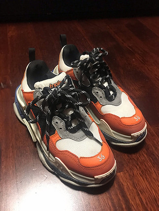 Balenciaga Triple S
