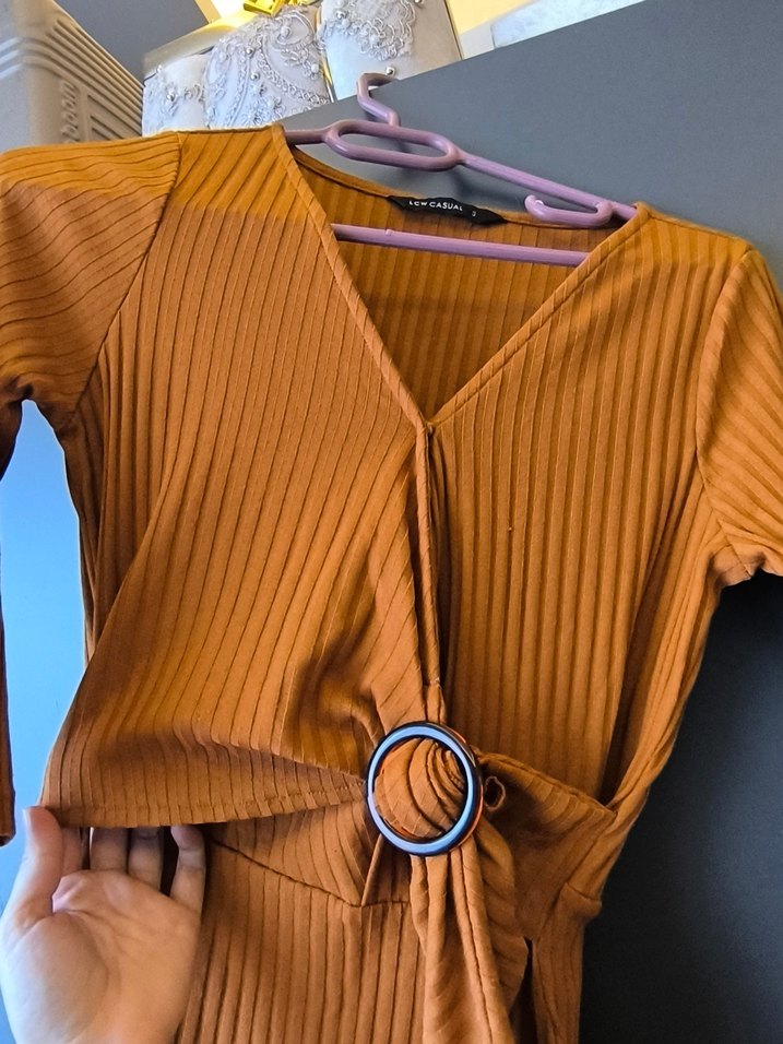 LC Waikiki elbise - Görsel 4