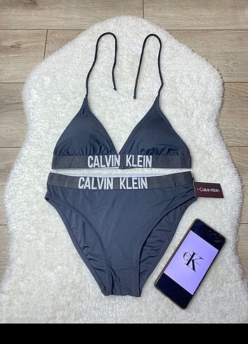 Calvin klein Bikini takımı 