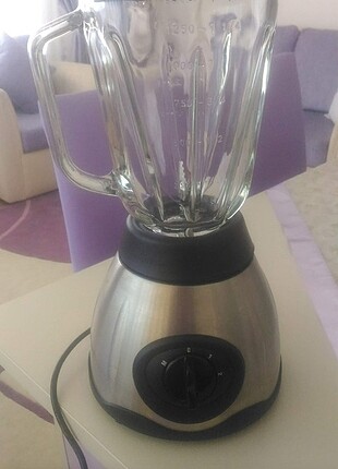 Sürahi mikser,Hazneli karıştırıcı
