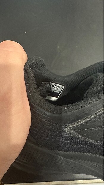 31 Beden siyah Renk Skechers en hafif modeli
