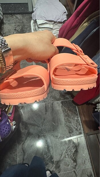 Birkenstock Tertemiz orjinal birkenstock rengi tam yavruağzı