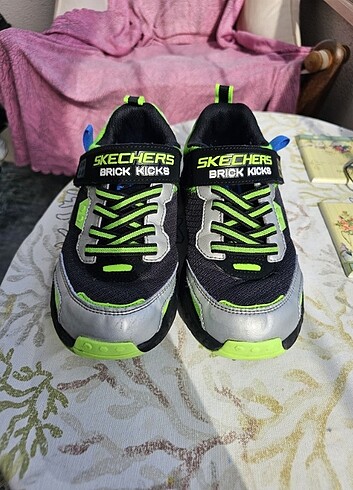 Skechers çocuk ayakkabı