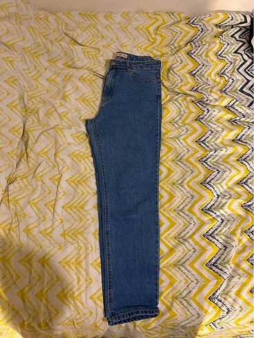 Bershka mom fit jean