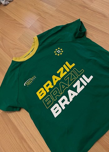 bershka brazil tişört