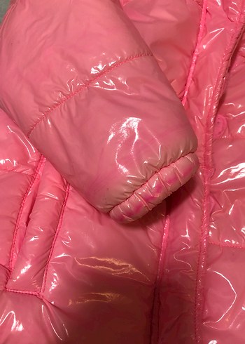 LCW Kız Çocuk Pembe Kapüşonlu Mont - Görsel 4