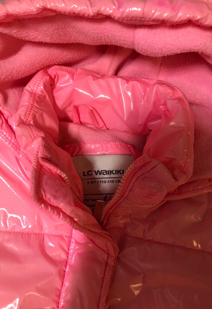 LCW Kız Çocuk Pembe Kapüşonlu Mont - Görsel 2