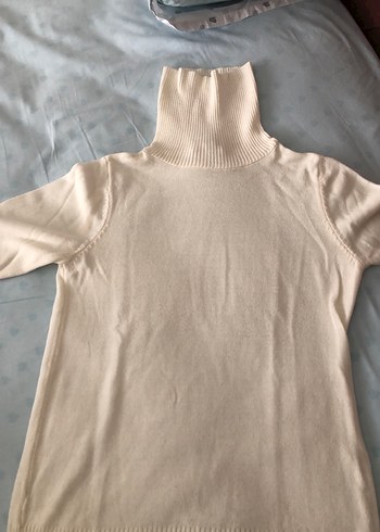 Beyaz Triko Boğazlı Kadın Kazak - Görsel 2