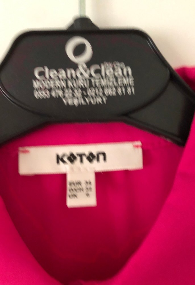 Pembe Fırfırlı Kolsuz Bluz - Görsel 2