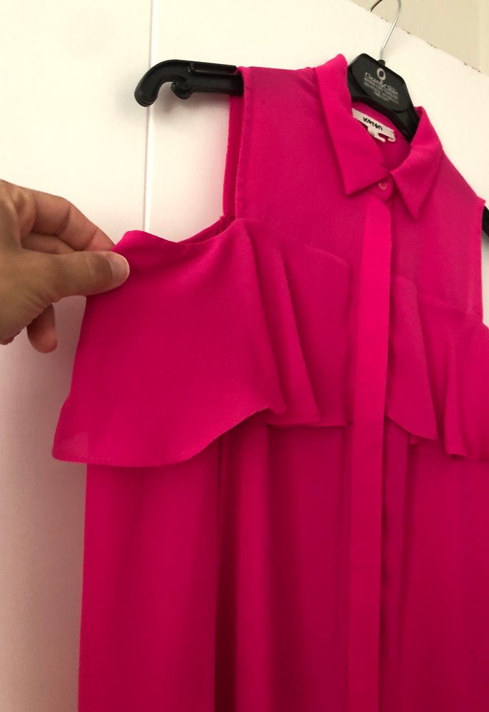 Pembe Fırfırlı Kolsuz Bluz - Görsel 3