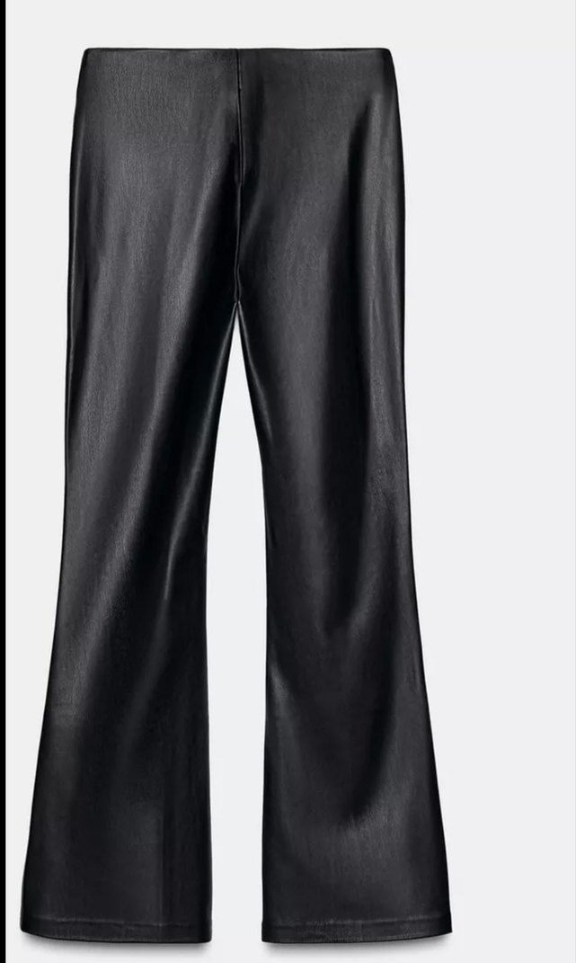 Parlak Siyah Deri İspanyol Paça Kadın Pantolon - Görsel 3