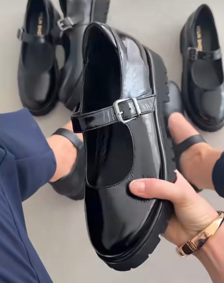 Siyah Tokalı  Klasik Kadın Ayakkabı - Görsel 2